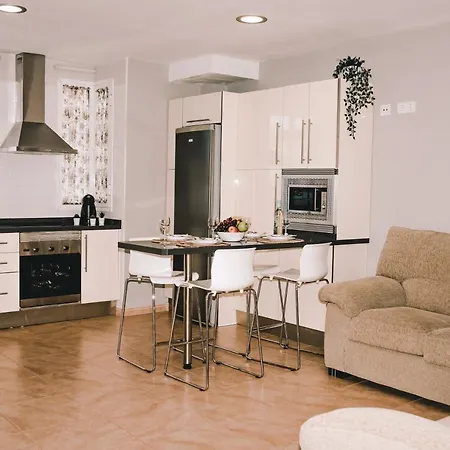 Casa Naihu Semesterbostad *