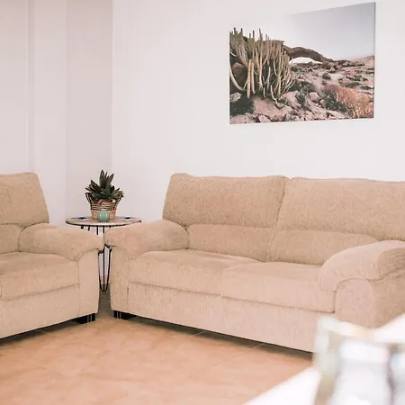 Casa Naihu Semesterbostad La Listada