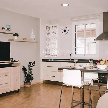 Casa Naihu Semesterbostad *